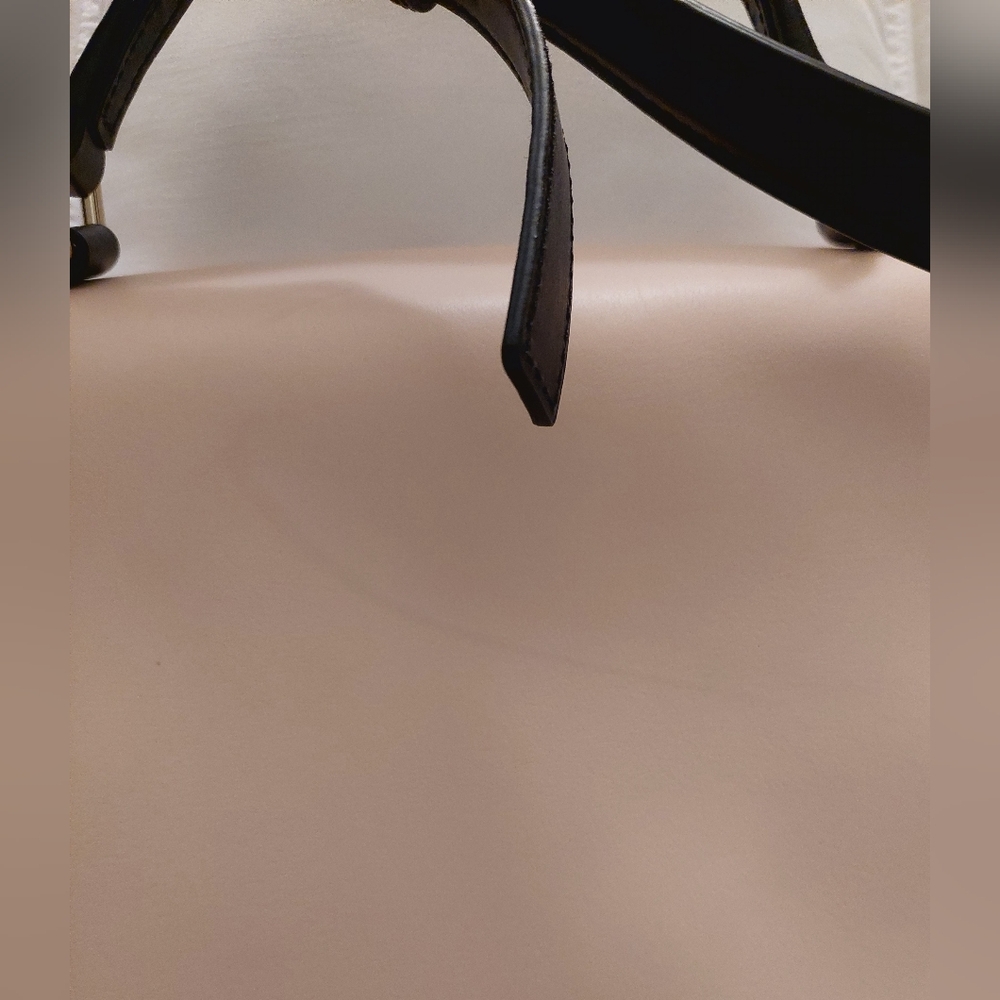 Kate Spade Purse - Picture 14 of 15